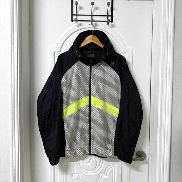 슬림 105사이즈 남성 스파이더 바람막이 트레이닝