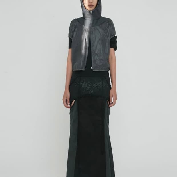 오호스 Thigh Slit 롱 스커트 / 블랙