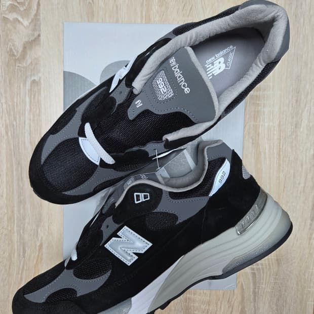 [300]뉴발란스 992 코어 블랙 그레이