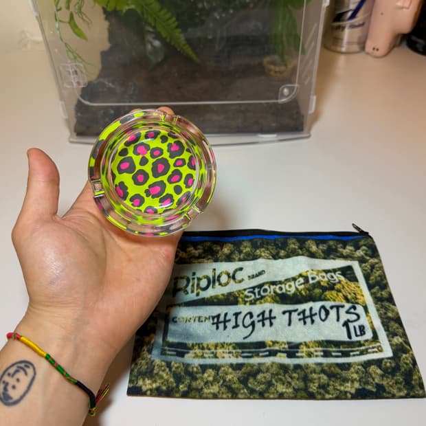 레오파드 패턴 호피 애쉬트레이 재떨이