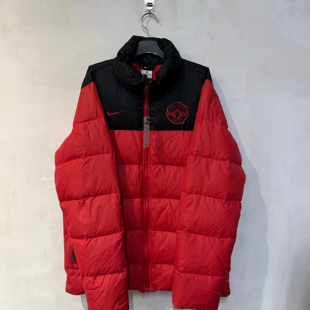 나이키 맨유 레드 패딩