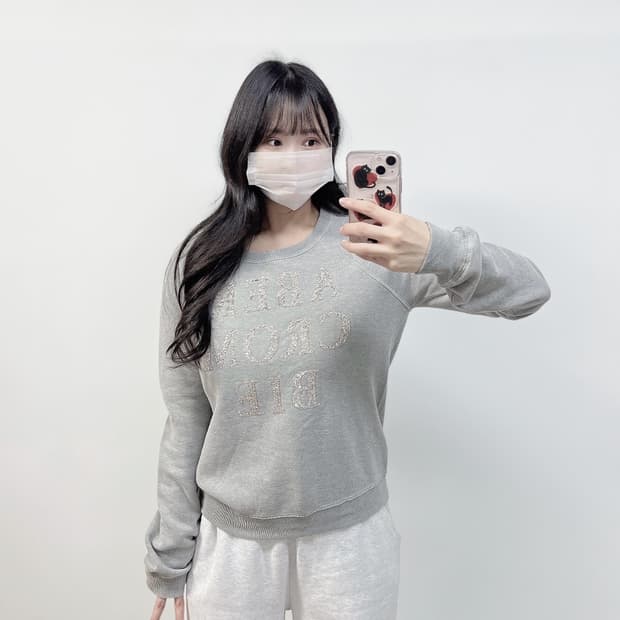 아베크롬비 글리터 로고 맨투맨 그레이