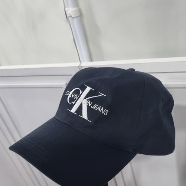 Calvin Klein jeans 모자(로고볼캡) 공용 상태10/9