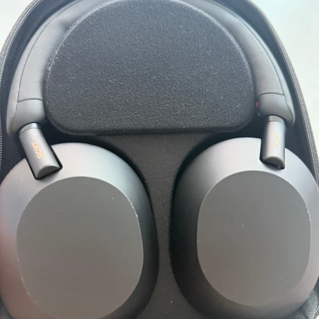 소니 WH-1000XM5 블랙