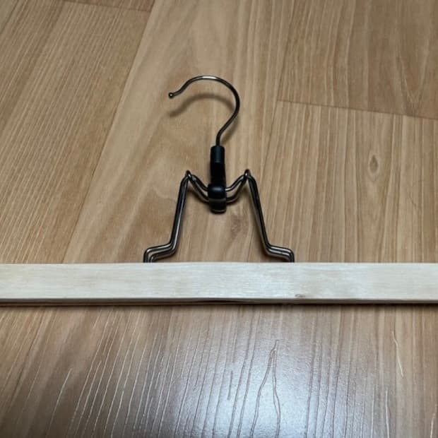 이케아 원목 바지걸이 치마걸이 14개