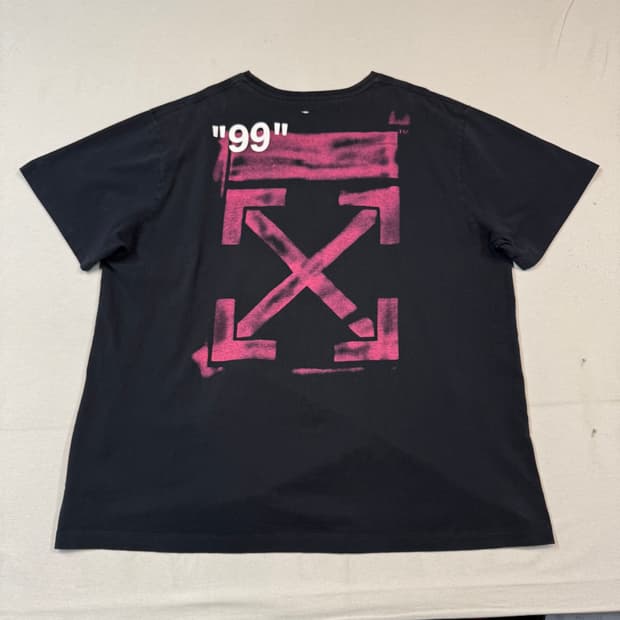 M) 오프화이트 19SS 애로우 반팔 티셔츠 블랙