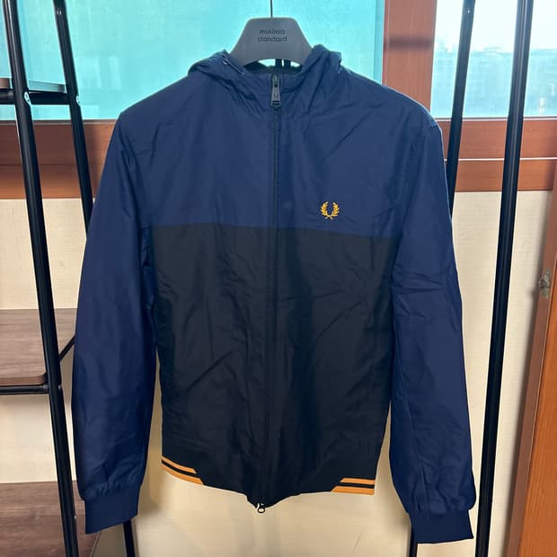 프레드페리 후드 바람막이