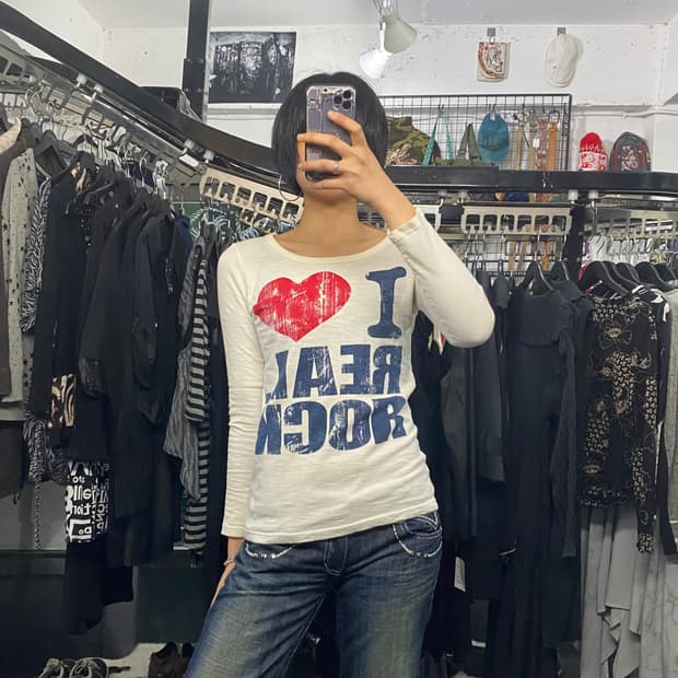 Japanese vtg i ❤️ real rock 슬림핏 롱슬리브