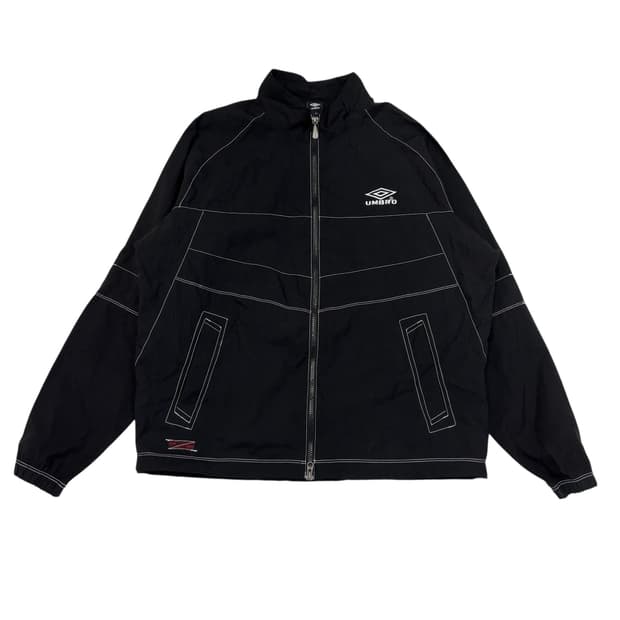 엄브로 크리스피 타슬란 긴팔 바람막이