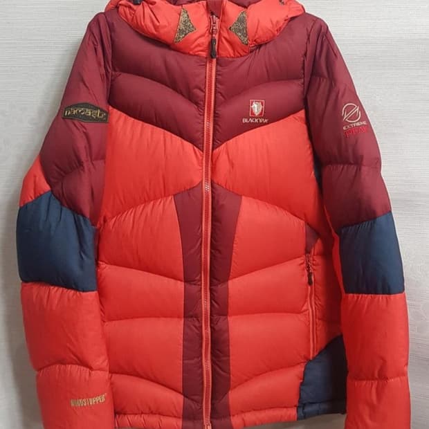 블랙야크 여성 헤비구스패딩