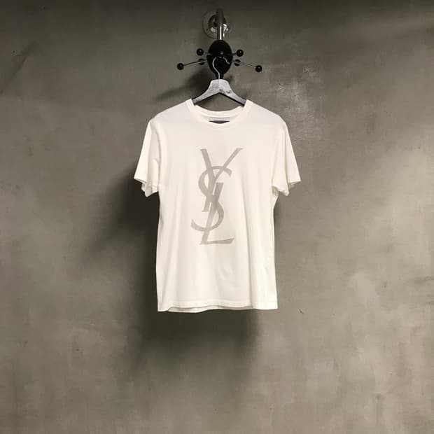 YSL 입생로랑 화이트 반팔 티셔츠 L