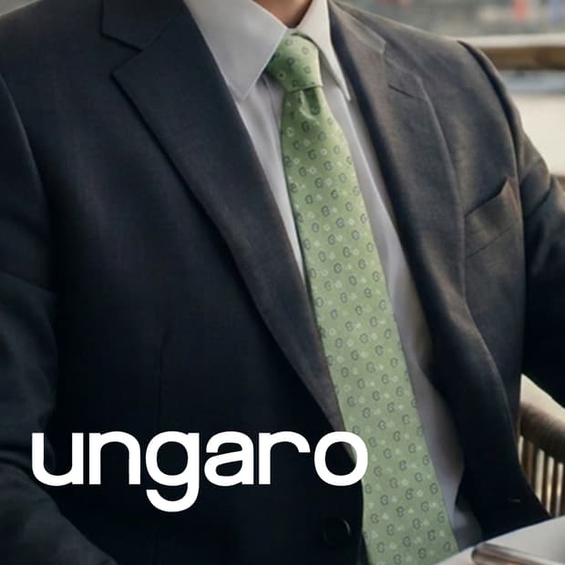 UNGARO 웅가로 실크 그린 패턴 넥타이 8.2cm A등급 E1039
