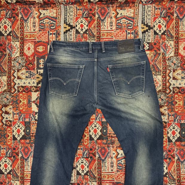 Levi's Premium Navy Patch Denim 36