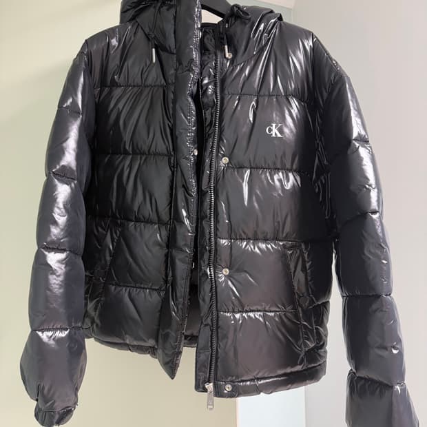 캘빈클라인 블랙 패딩 XS사이즈