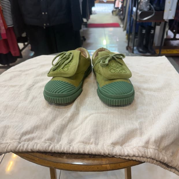 37/235-240 정품 로에베 아나그램 플랩 스니커즈 팝니다