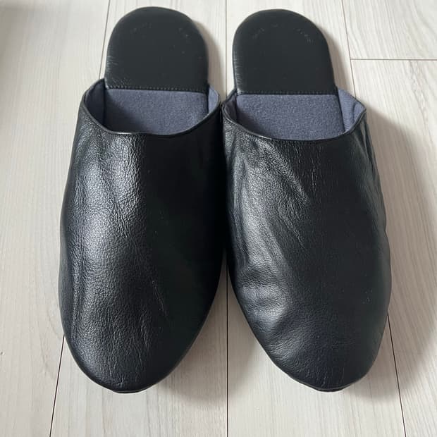 FPT 레더 슬리퍼