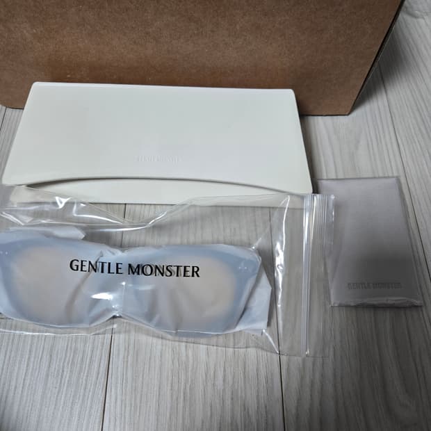 젠틀몬스터 랭 오렌지 틴트 선글라스 