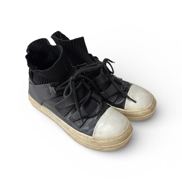 Nomonico Socks Laced Sneaker