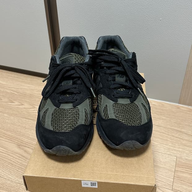 [275] 뉴발란스 x 스톤아일랜드 991v2 블랙 올리브 나이트