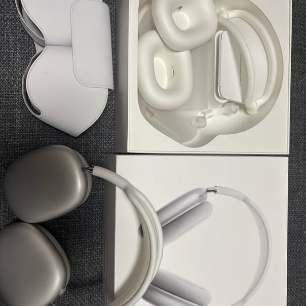 에어팟 맥스 실버 (박스O, 스텐드도 드려요)