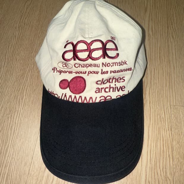 Aeae 에이이에이이 모자