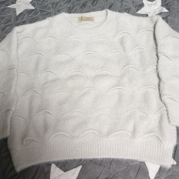 레몬파우더 웨이브 브러쉬드 크롭 니트 스웨터 (F)