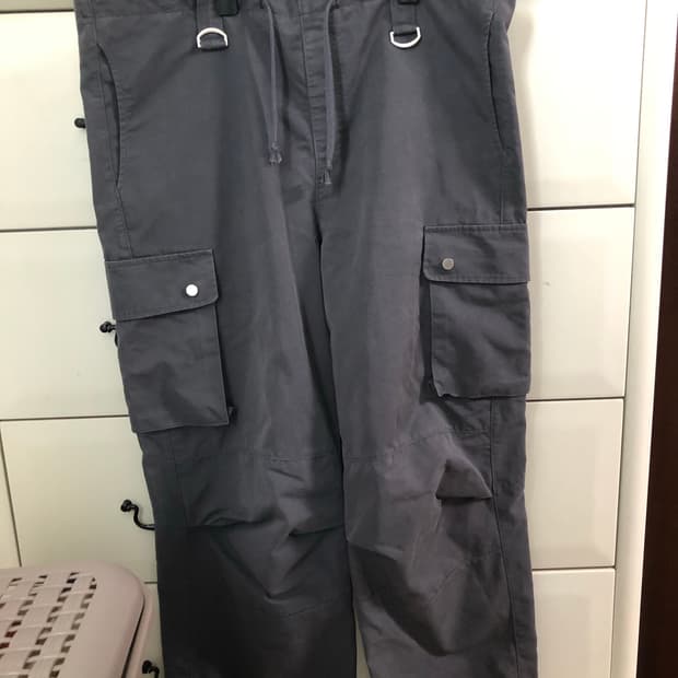 Utility flap button cargo Pants 차콜 블루