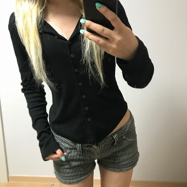 vtg top black shirt 