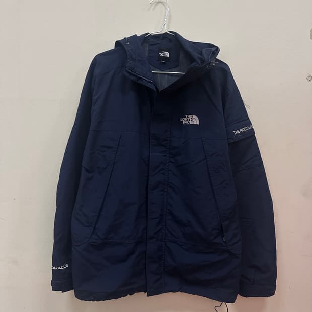 노스페이스 바람막이