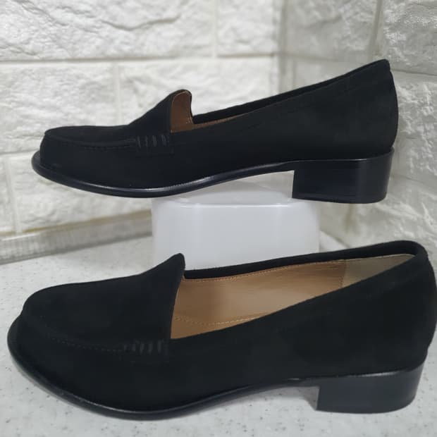 얼바닉 URBANIC 여성 스웨이드 로퍼 255mmA급10/9