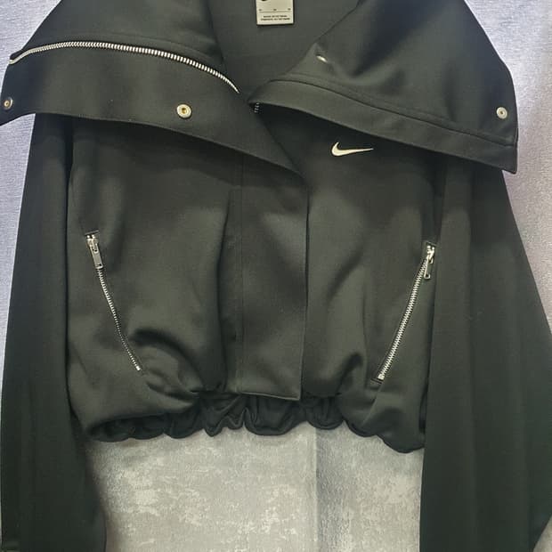 나이키 여성 블랙 오버핏크롭 자켓 M