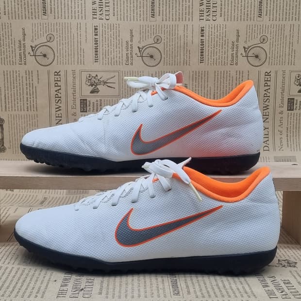 나이키 머큐리얼 베이퍼 풋살화275