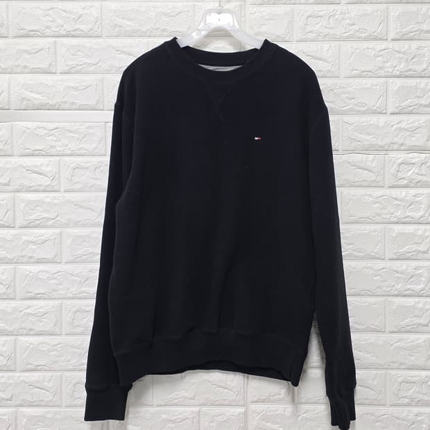 택포) 타미힐피거 블랙 맨투맨 L
