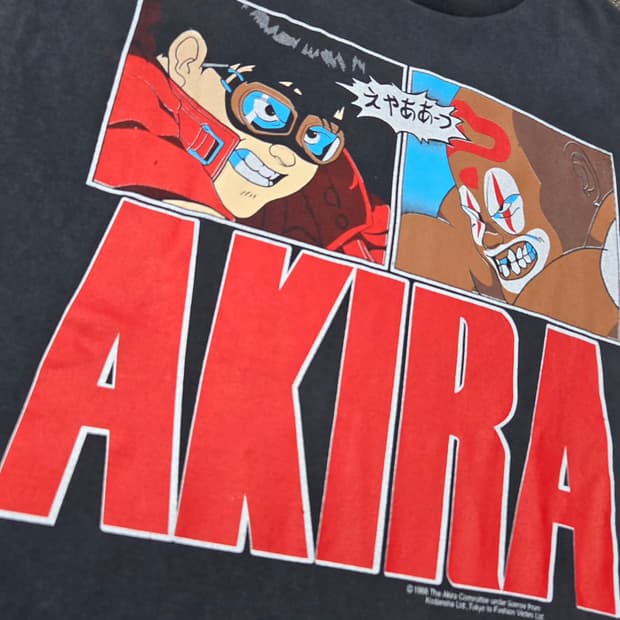 AKIRA  -  폭풍소년   반팔티