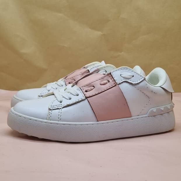 발렌티노 가라바니 여성 스니커즈 220