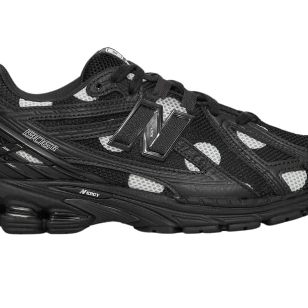 뉴발란스 1906R 폴카 닷 블랙 250