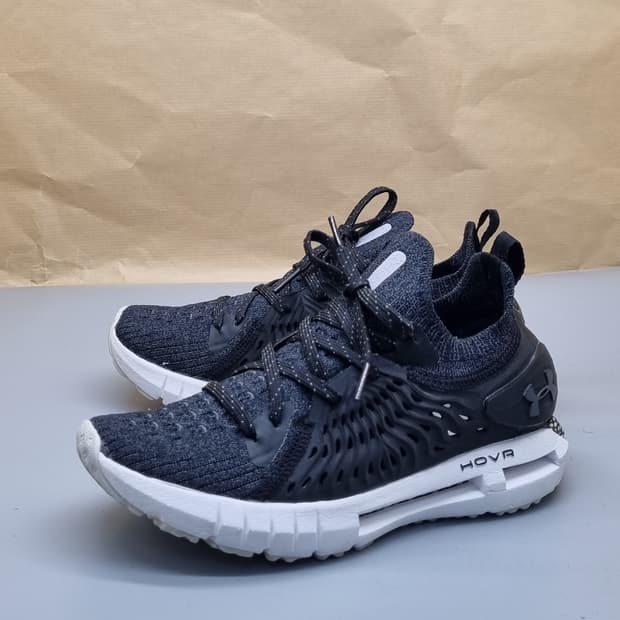 언더아머 호버 운동화 225