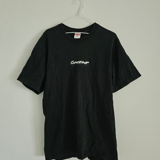 슈프림 Supreme 로고 티
