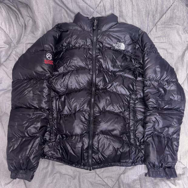 노스페에스 서밋시리즈 블랙 경량패딩