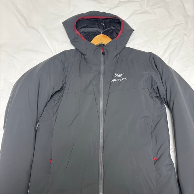 아크테릭스 아톰 후디