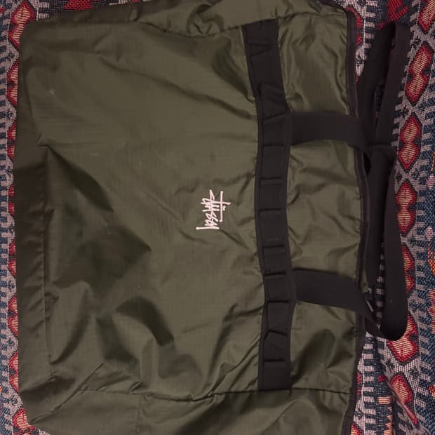 스투시 토트백 올리브