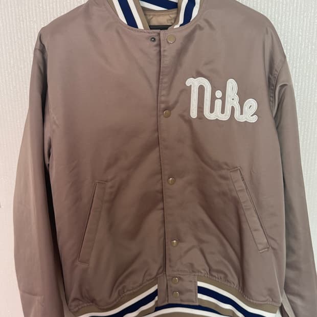 나이키 바시티자켓 m