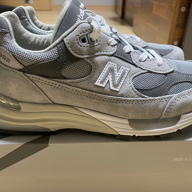뉴발란스 992 그레이260