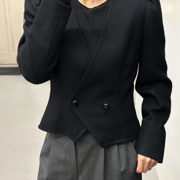 지방시 퍼프 슬리브 자켓