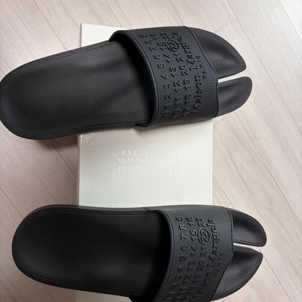 마르지엘라 타비 슬리퍼 280(ITA43)