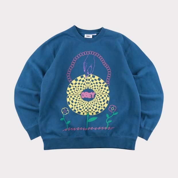 [L] 오베이 블루 플라워 맨투맨