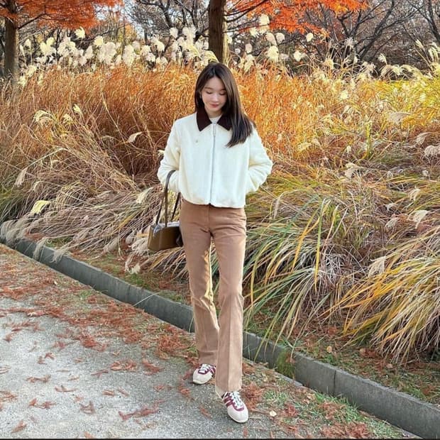 아비에무아 퍼 시어링 크롭 자켓