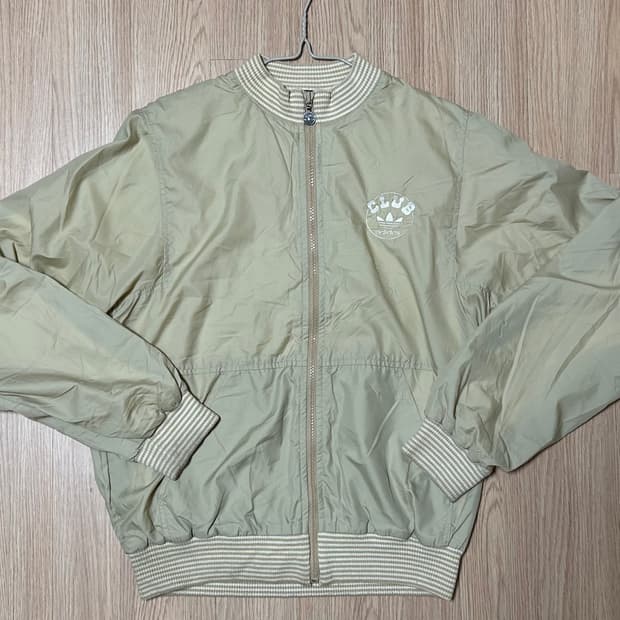 아디다스 클럽 바람막이 져지