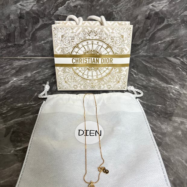 [새상품급] 디올 금장 CD로고 목걸이