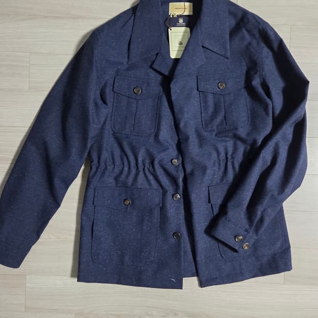 사파리 남자 반코트 (울 75%, 실크 25%).M사이즈